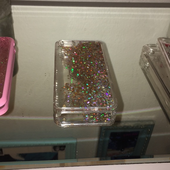 iPhone 6s 4 cases bundled - Picture 3 of 6